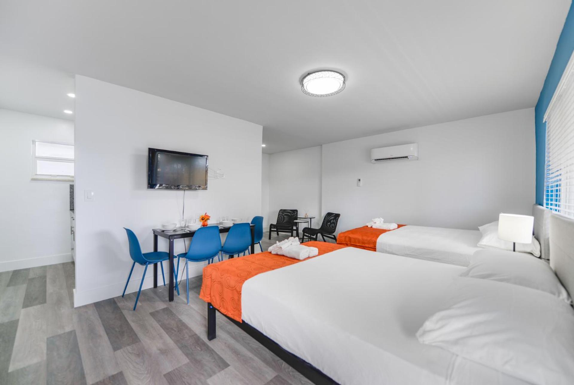 Fantastic Studio At The Beach With Parking&Pool - M43 Холивуд Екстериор снимка